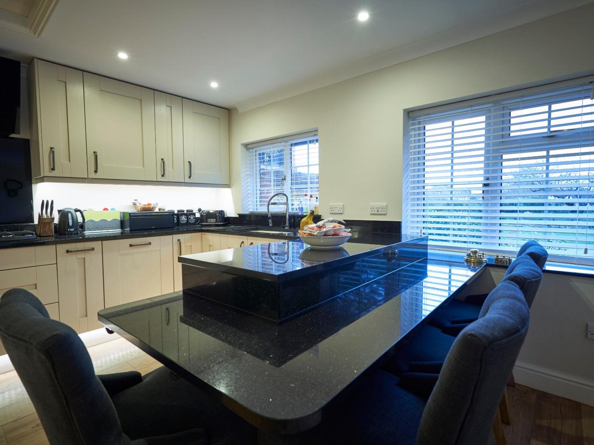 Hempstead House Hotel & Restaurant Sittingbourne Room photo